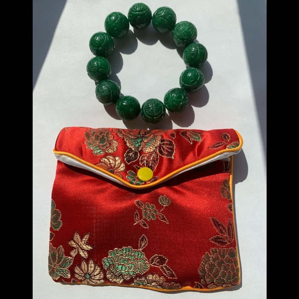 Green Jade Carved Beads